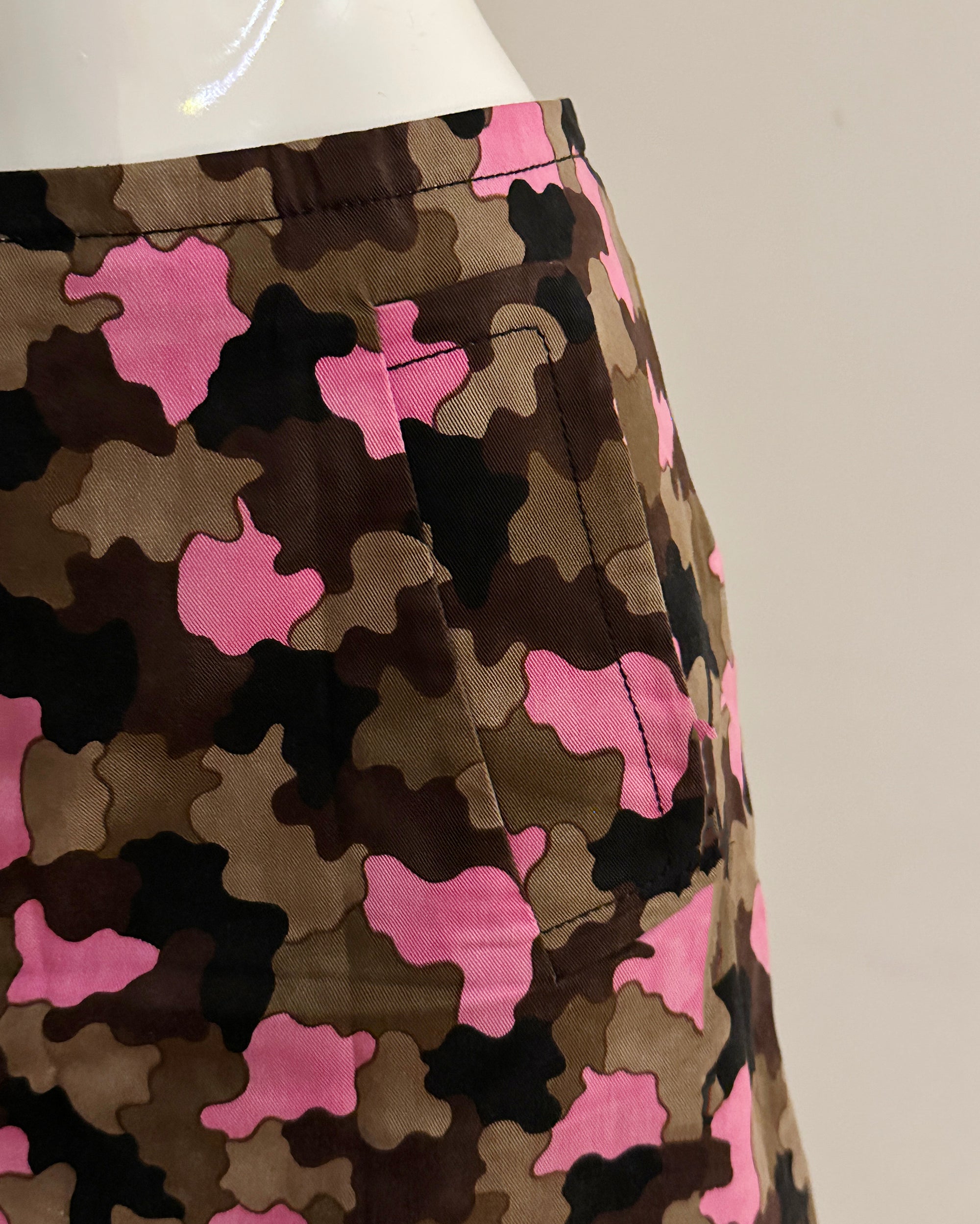 PRADA Pre-Fall2010 Pink Camo Skirt M