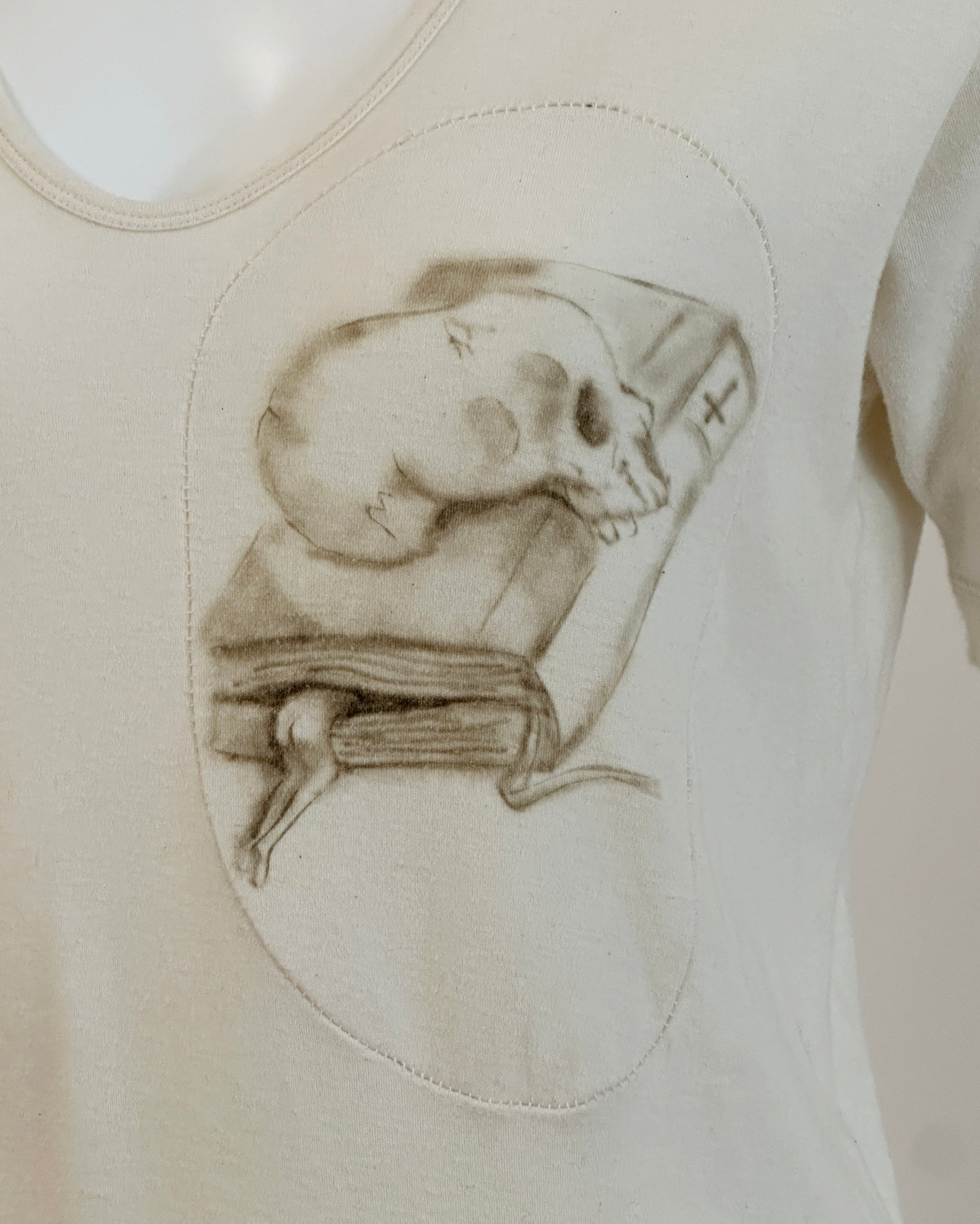 TALKING ABOUT ABSTRACTION Skull Tee M
