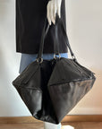 KAWA KAWA Quadrant Zip Leather Bag