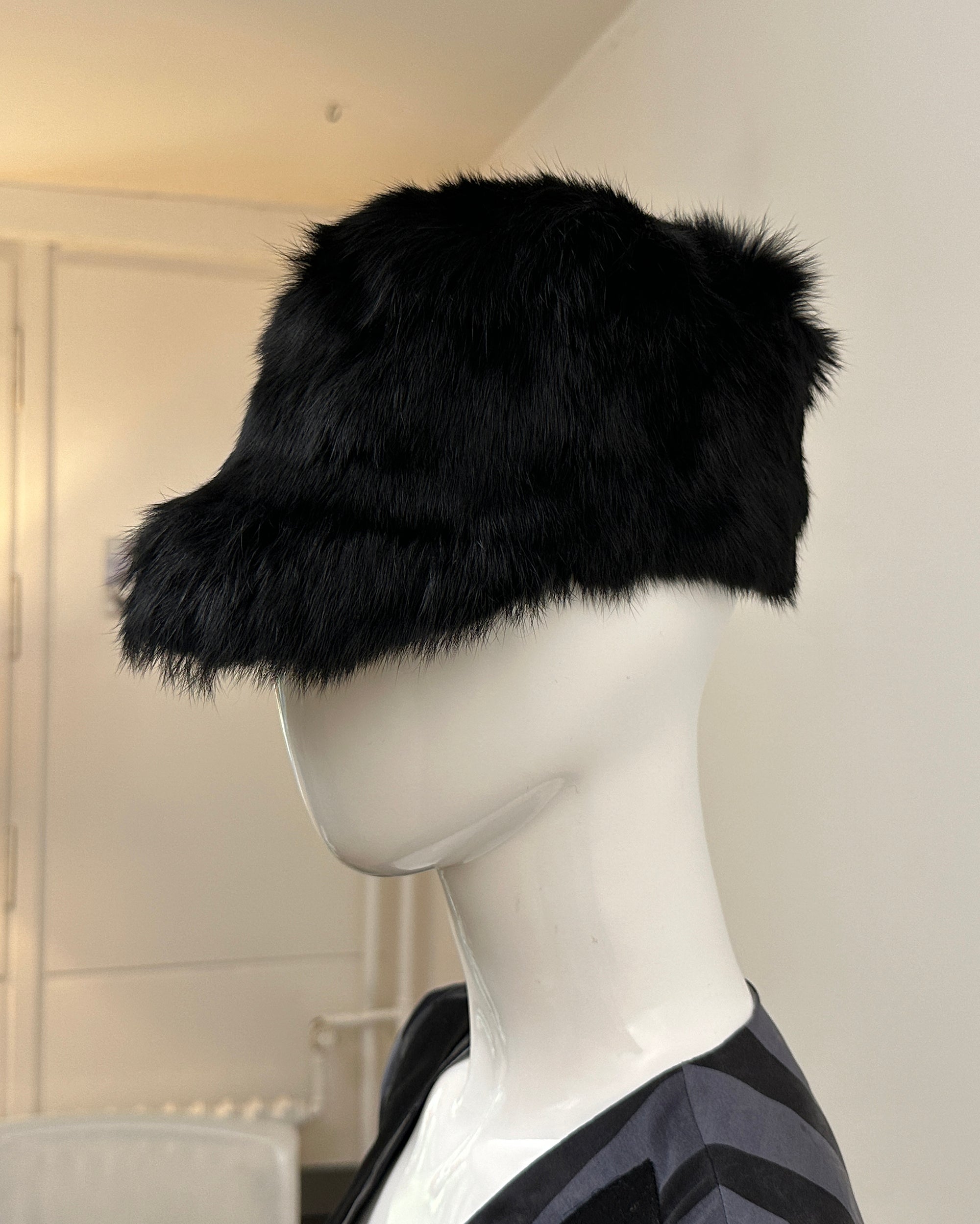 Black Fur Cap XS