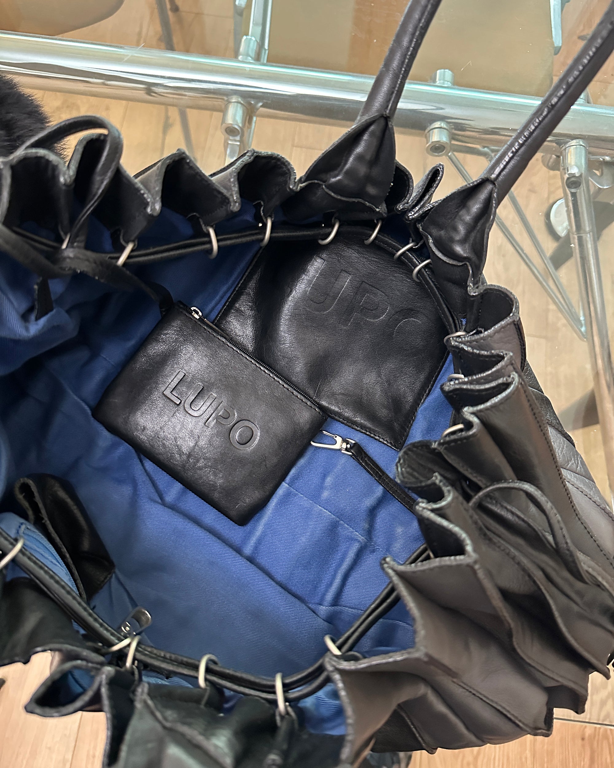 LUPO Shoulder Bag