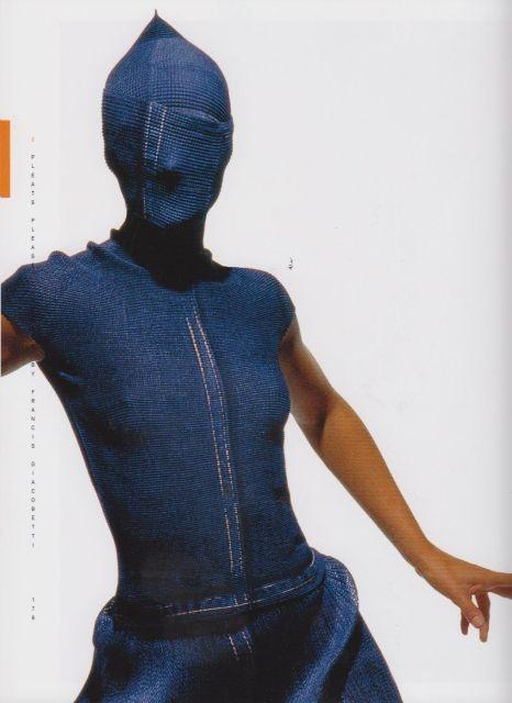 ISSEY MIYAKE PLEATS PLEASE Seam Top S