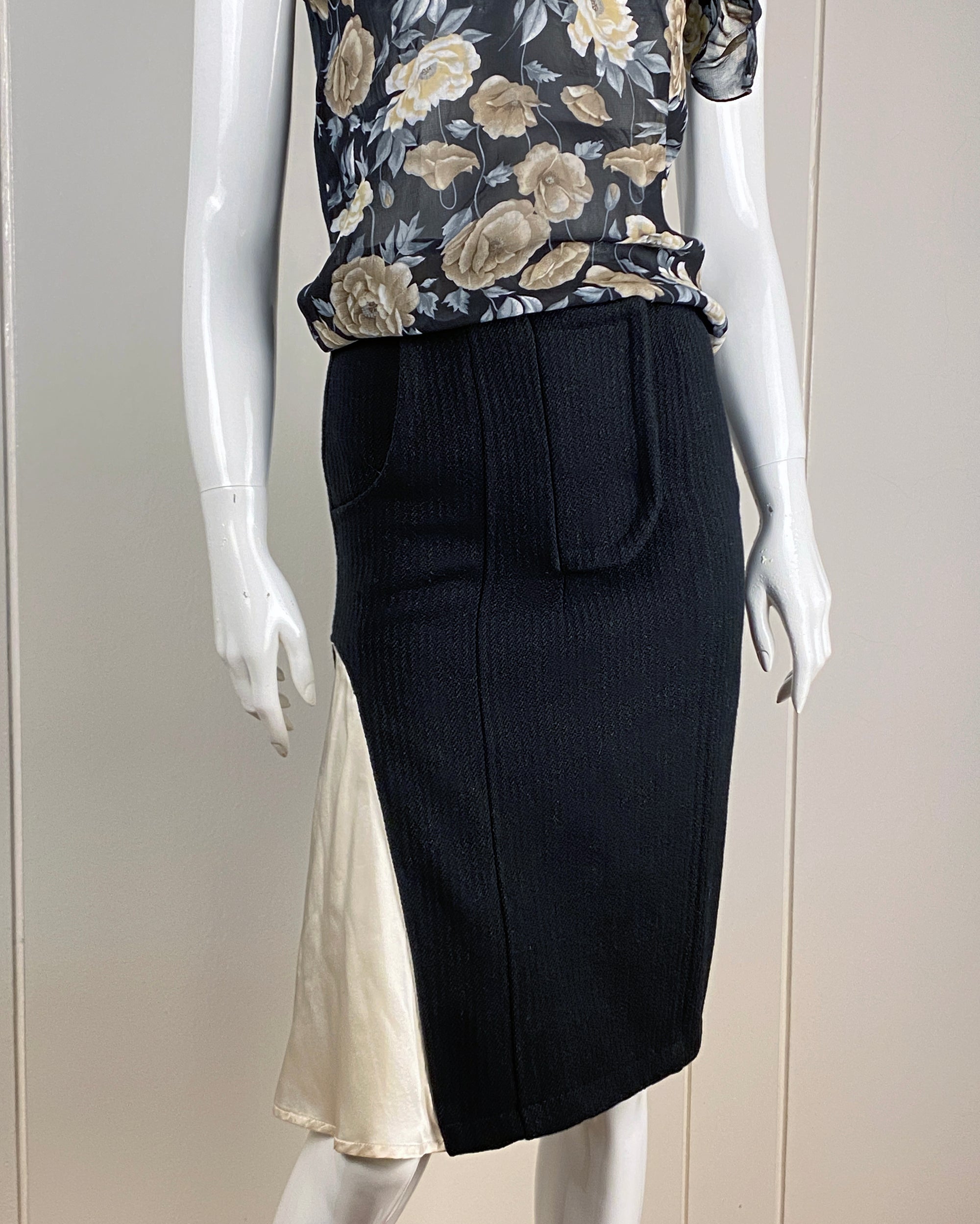 COLLECTION PRIVÈE Wool and Silk Skirt XS