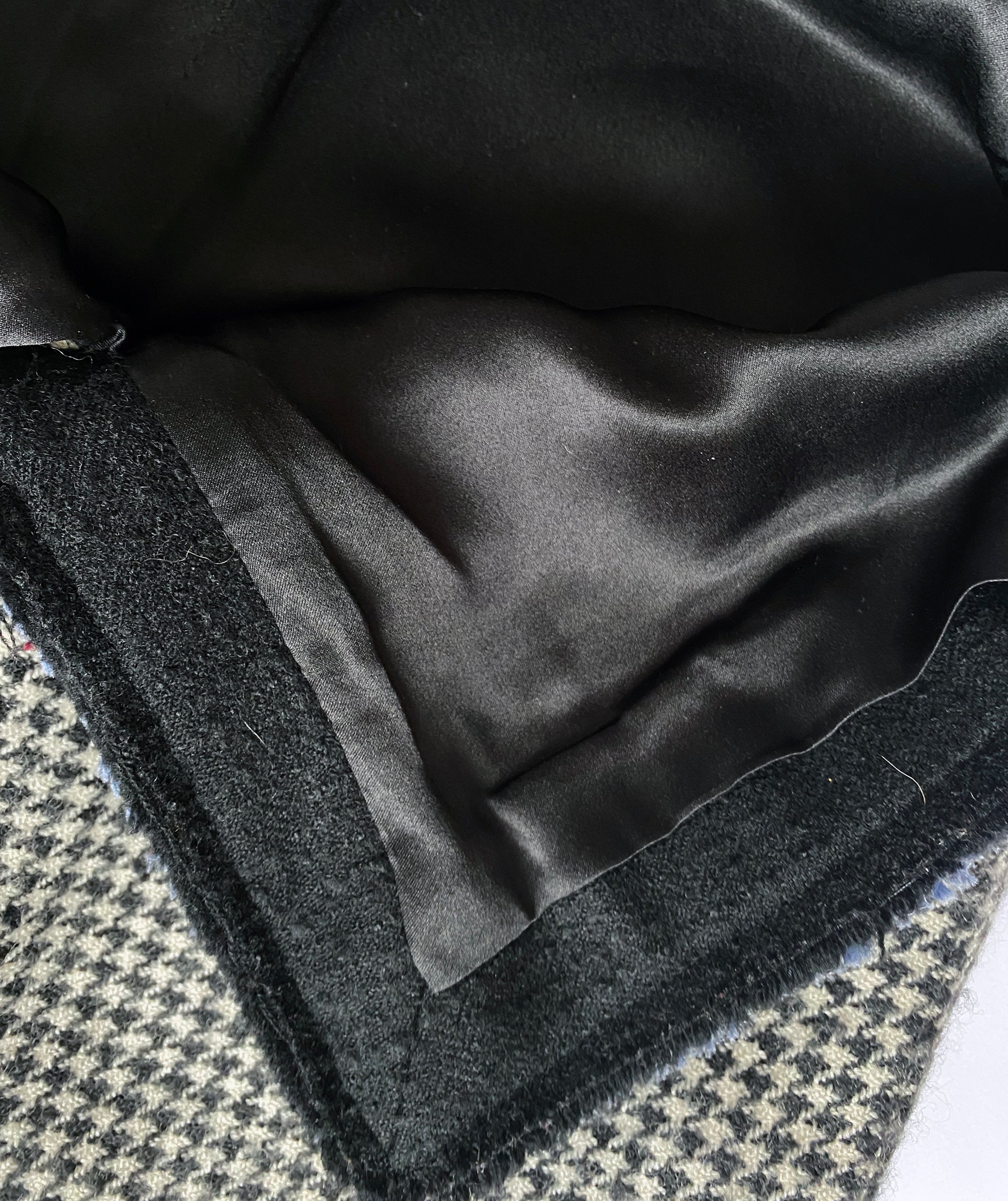 BALENCIAGA PREFALL 2006 Houndstooth Skirt S