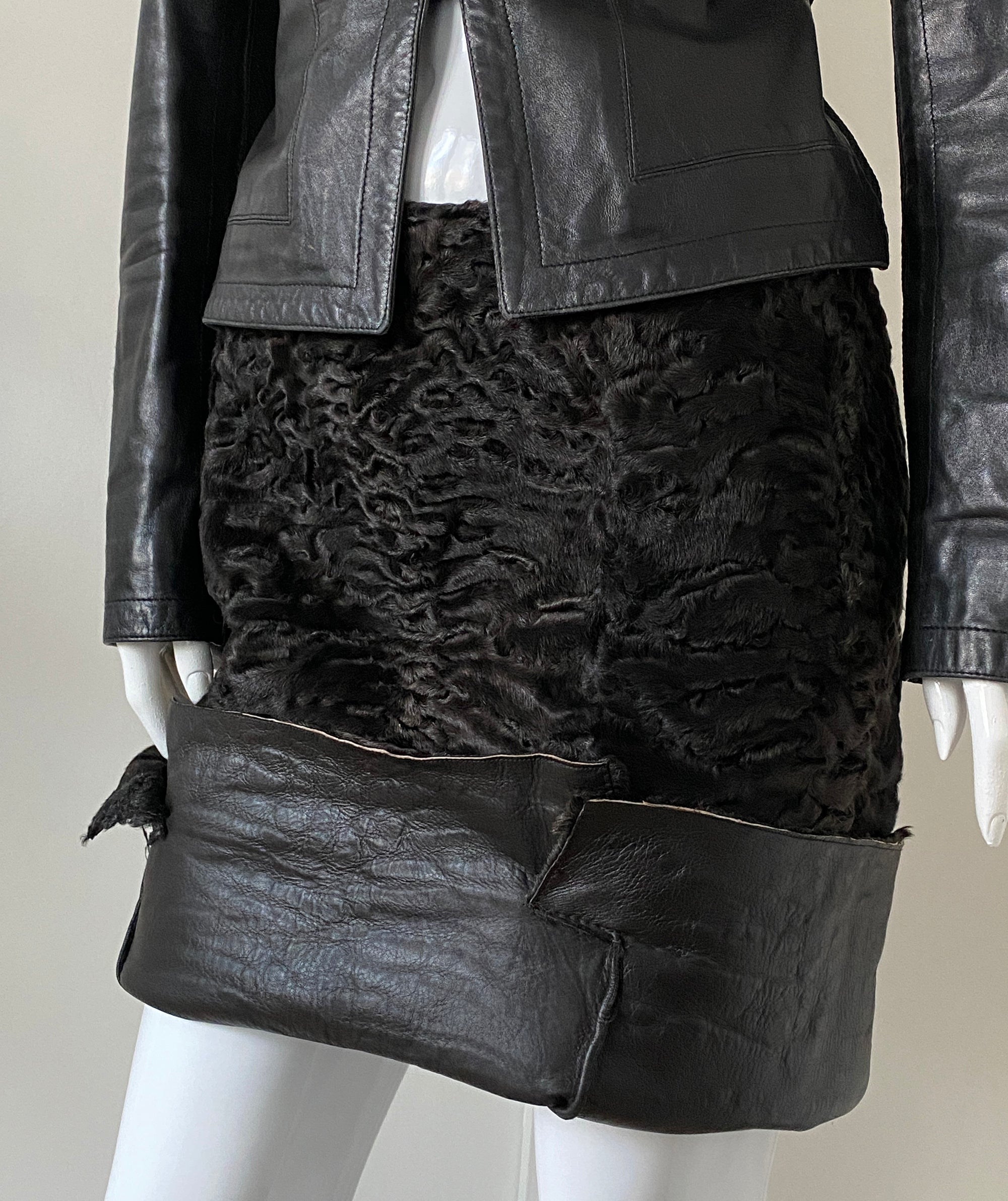 PRADA FW2004 Persian Lamb Skirt S/M