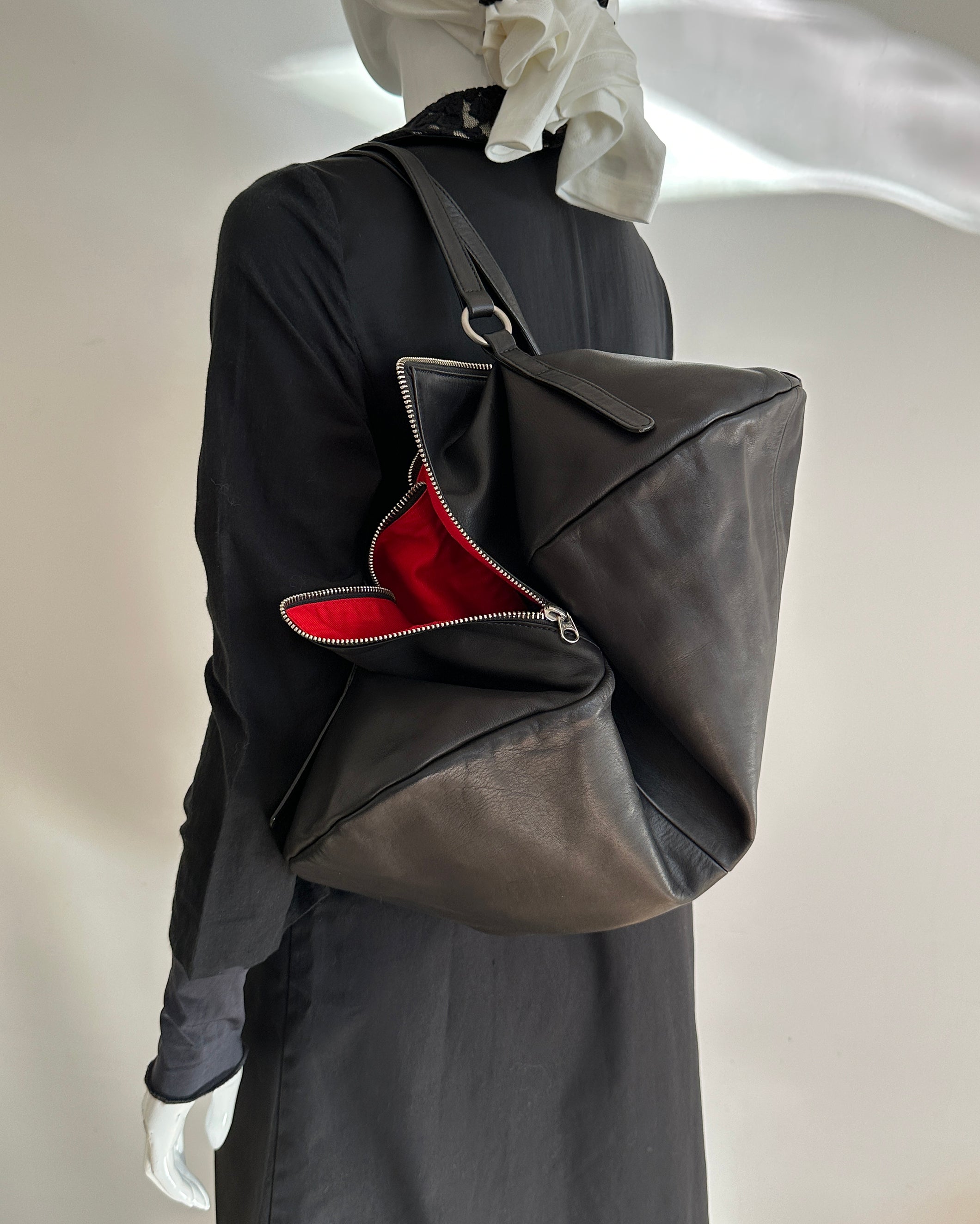 KAWA KAWA Quadrant Zip Leather Bag – Archive Club