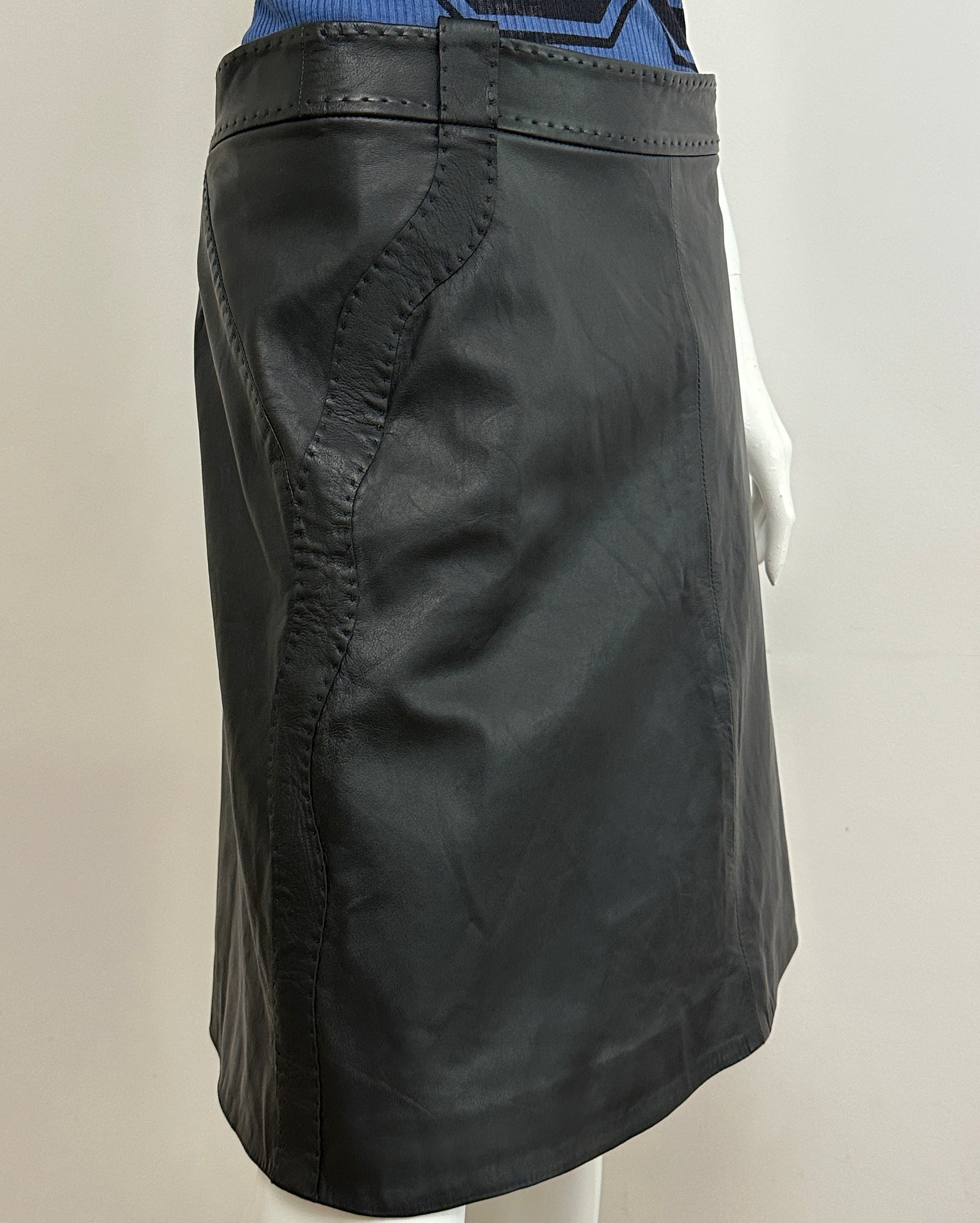 EMPORIO ARMANI Leather Skirt S/M