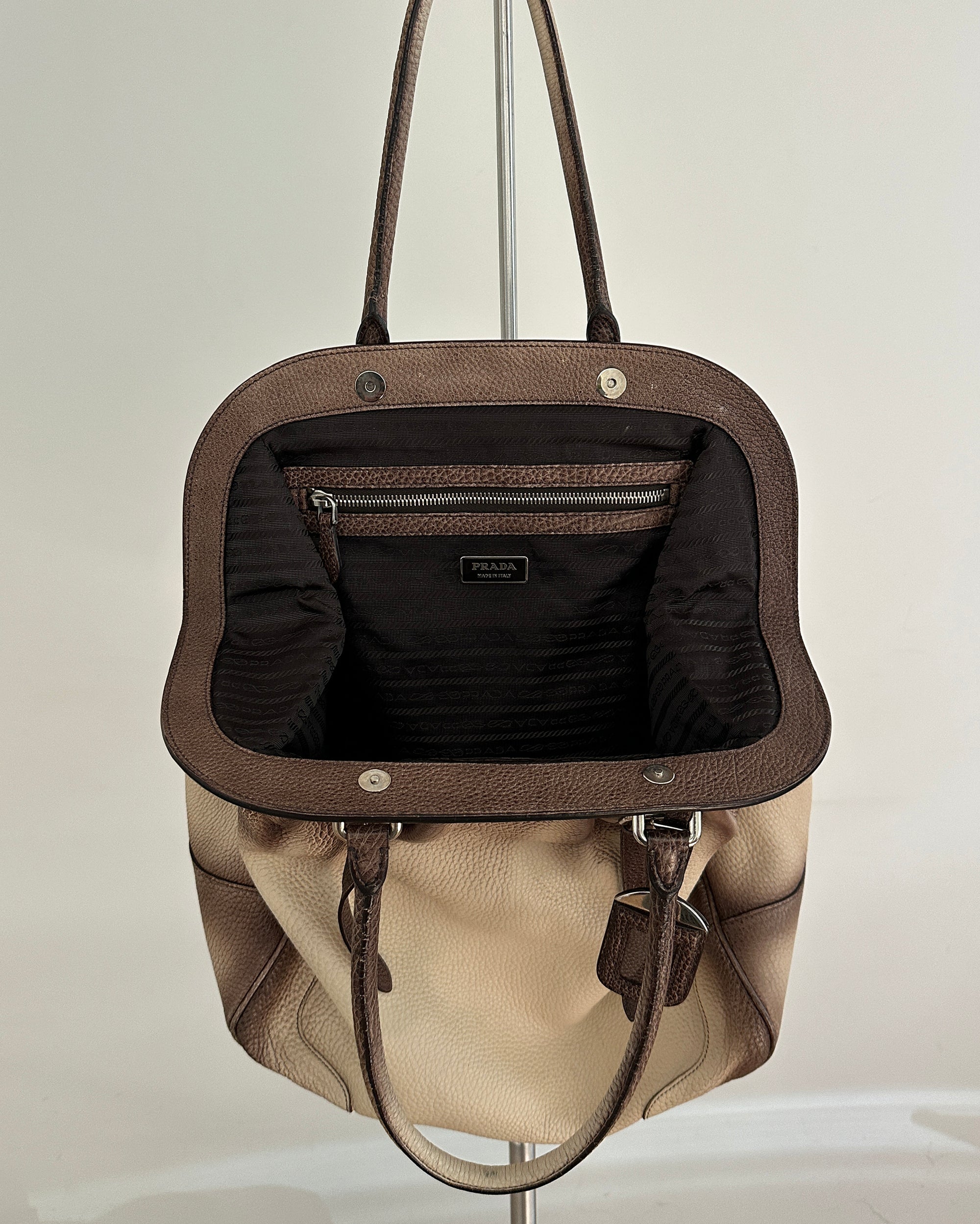 PRADA FW2006 Vitello Daino Antik Leather Tote Bag