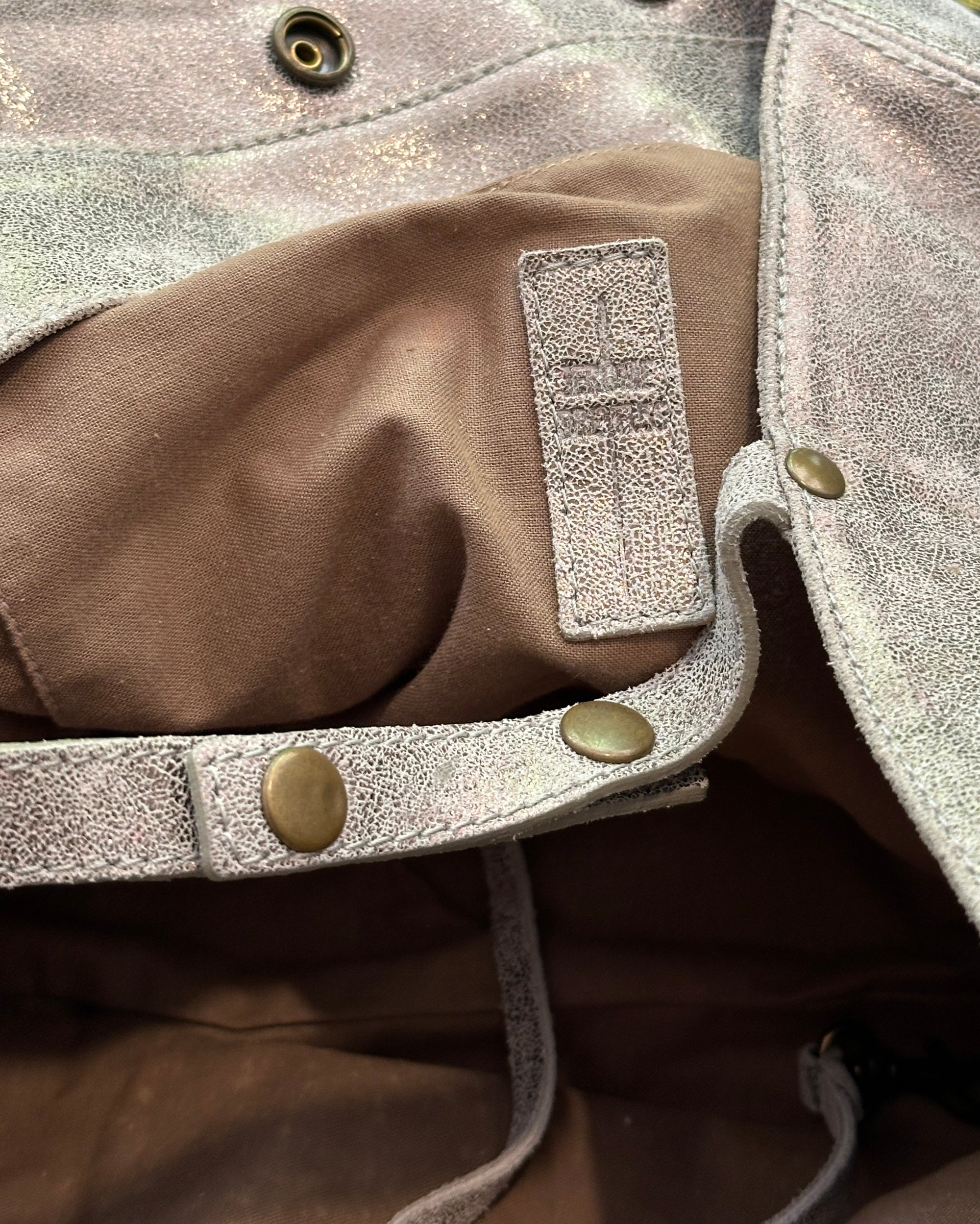 JEROME DREYFUSS Billy M Bag in Distressed Leather