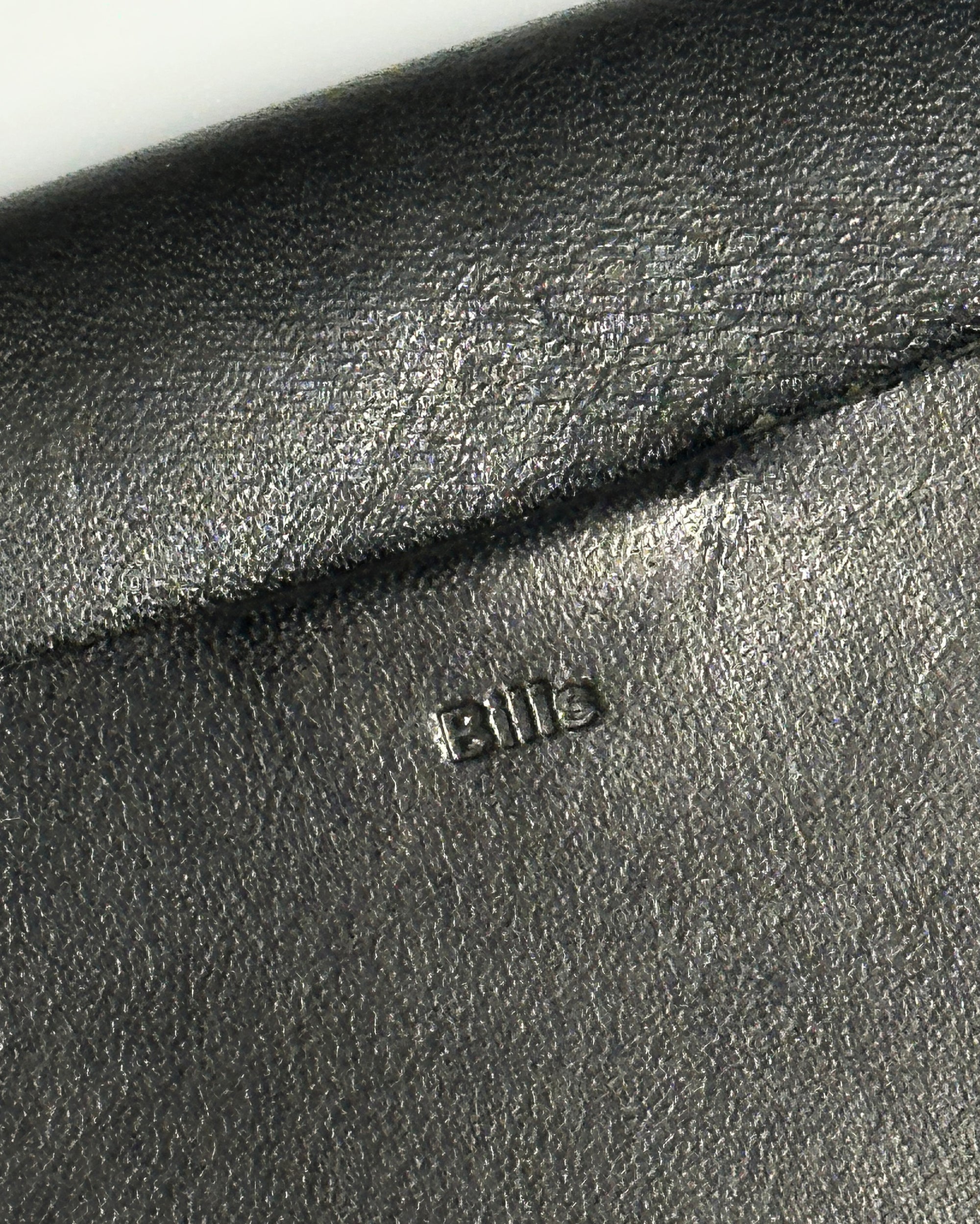 Japanese Seamless Leather Wallet