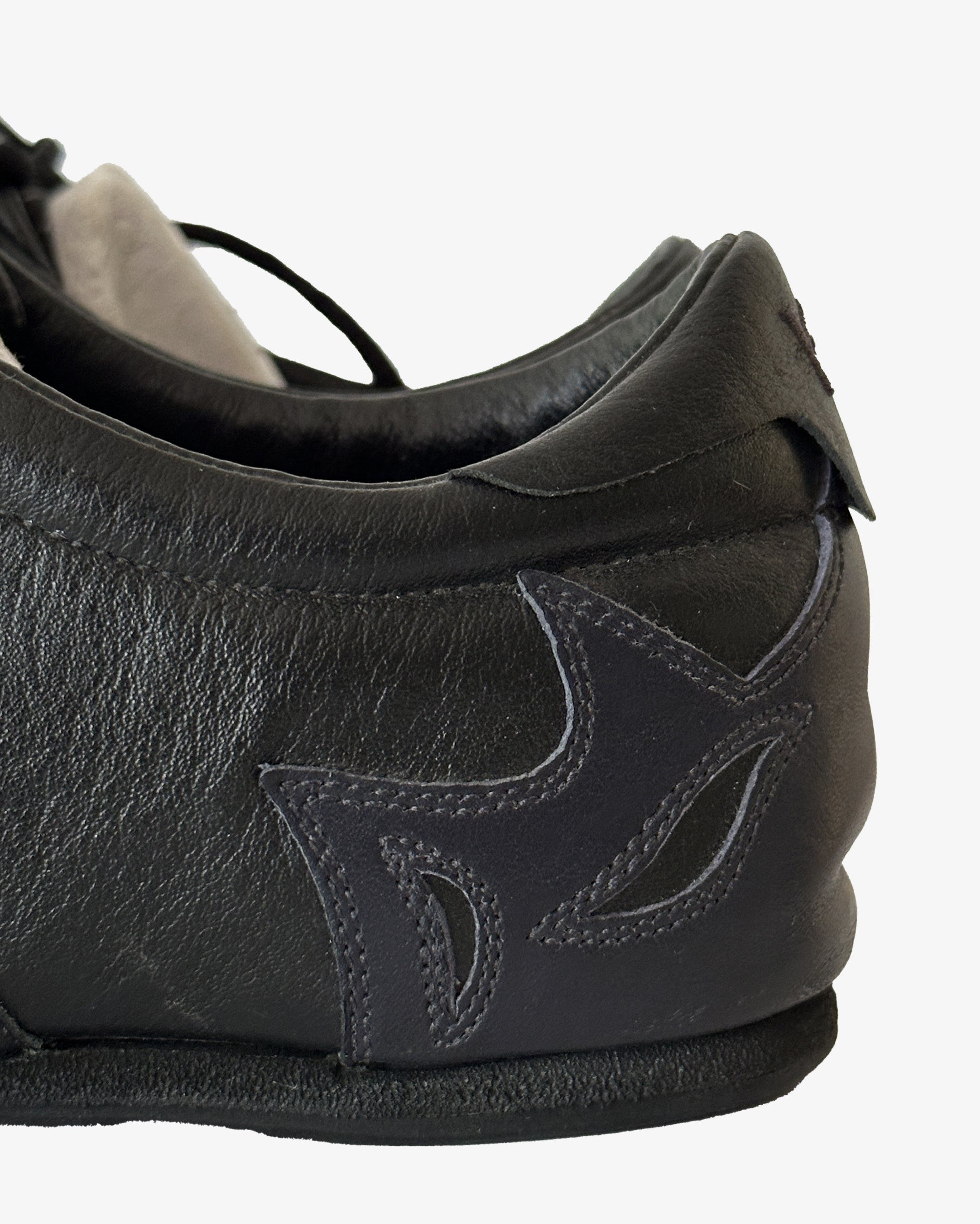 YOHJI YAMAMOTO x Y-3 SS2002 Prajna Sneakers 39 – Archive Club