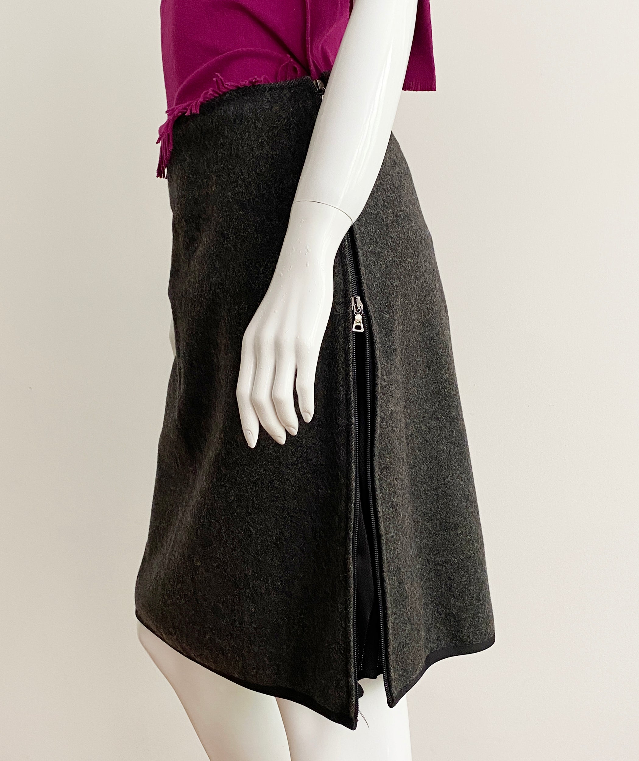 PRADA FW 1999 Wool Zipper Skirt S – Archive Club