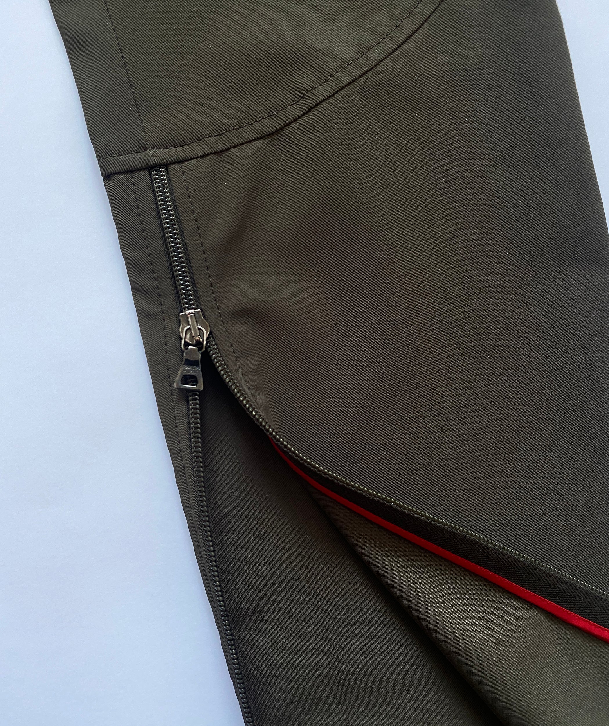 PRADA 1999 Khaki Nylon Pants M/L – Archive Club