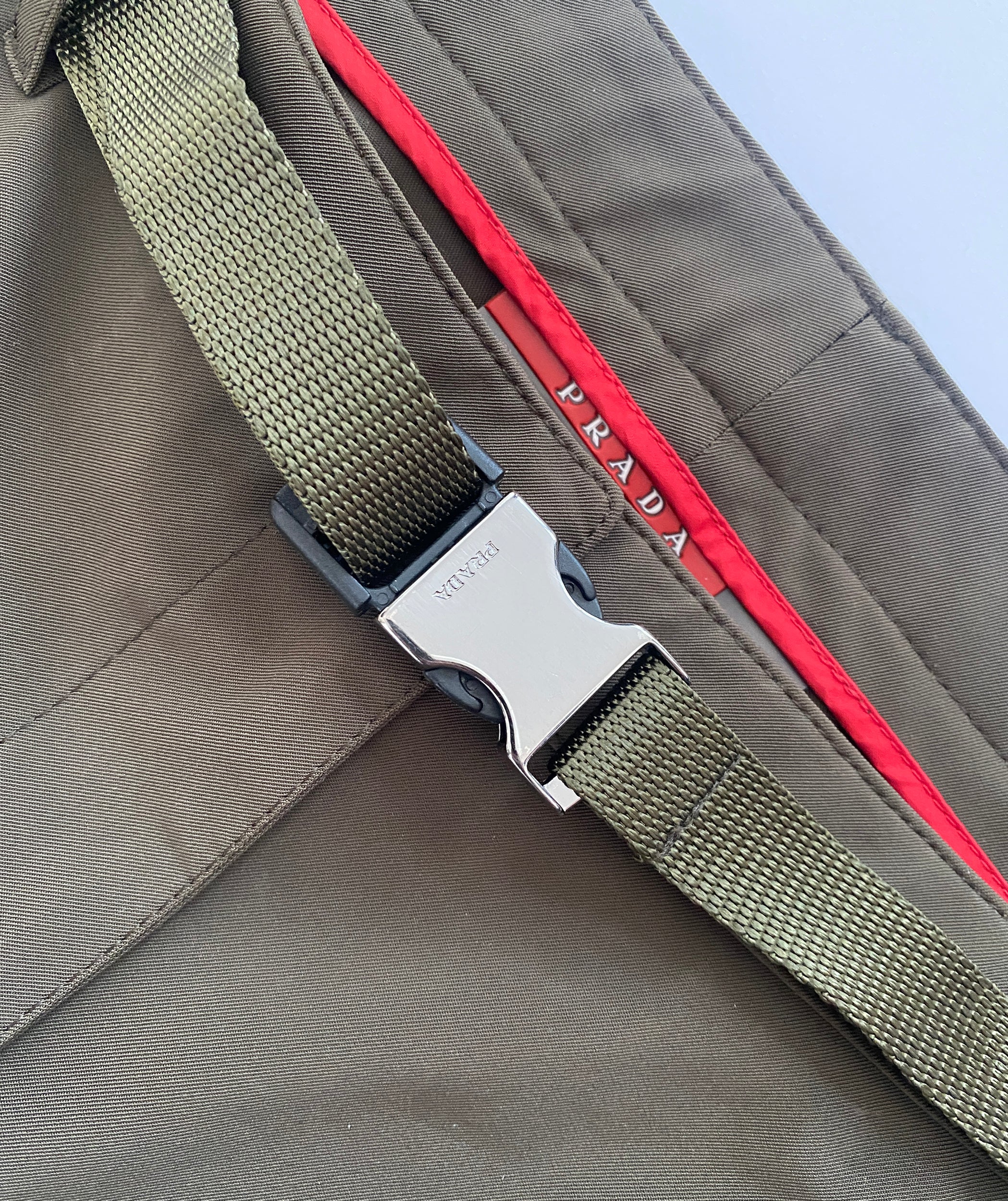 PRADA 1999 Khaki Nylon Pants M/L – Archive Club PRADA 1999 Khaki Nylon Pants M/L – Archive Club